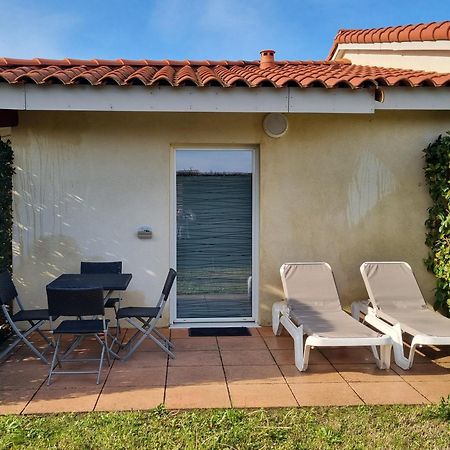 Allotel Fos-sur-Mer Exterior photo