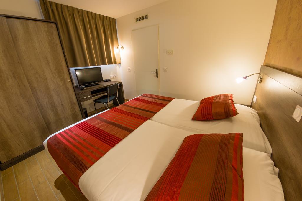 Allotel Fos-sur-Mer Room photo
