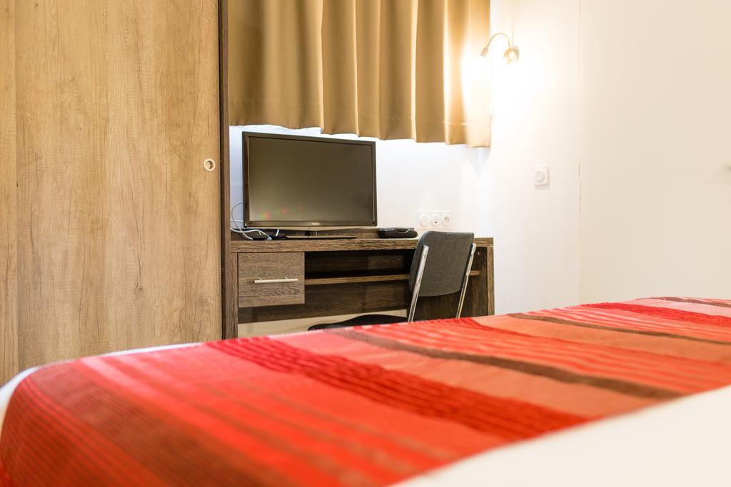 Allotel Fos-sur-Mer Room photo